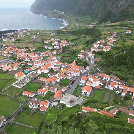 بيت شباب The Pink House Faja Grande المظهر الخارجي الصورة